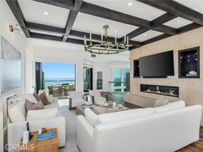 2492 Glenneyre Street, Laguna Beach CA 92651