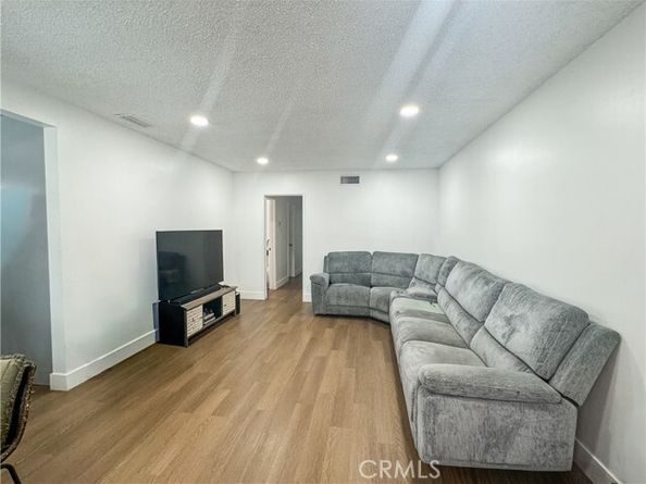 17715 Canehill, Bellflower CA 90706
