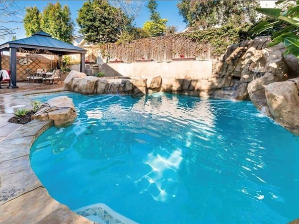 26151 Owl Court, Lake Forest (el Toro) CA 92630