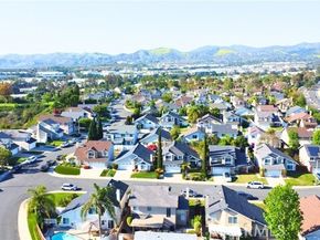 26151 Owl Court, Lake Forest (el Toro) CA 92630
