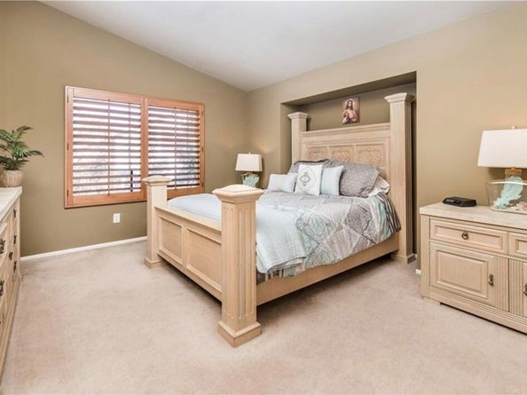 26151 Owl Court, Lake Forest (el Toro) CA 92630