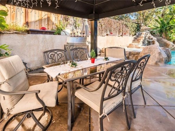 26151 Owl Court, Lake Forest (el Toro) CA 92630