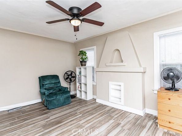 8462 S Denker Avenue, Los Angeles CA 90047