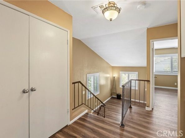 15106 Nordhoff Street 29, North Hills (los Angeles) CA 91343