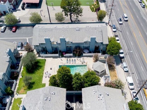 15106 Nordhoff Street 29, North Hills (los Angeles) CA 91343