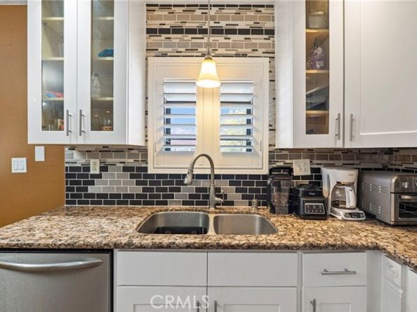 15106 Nordhoff Street 29, North Hills (los Angeles) CA 91343