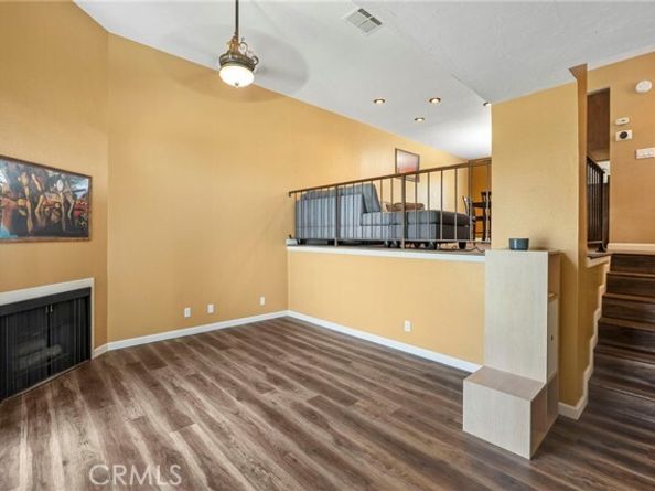 15106 Nordhoff Street 29, North Hills (los Angeles) CA 91343