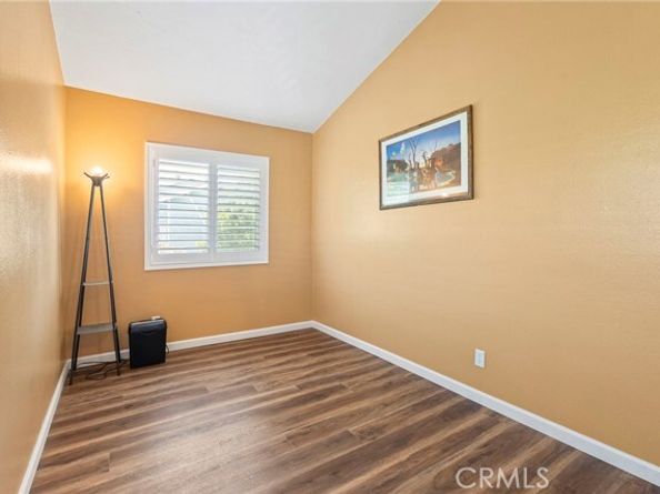 15106 Nordhoff Street 29, North Hills (los Angeles) CA 91343