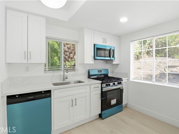 525 Clifton, Los Angeles CA 90031