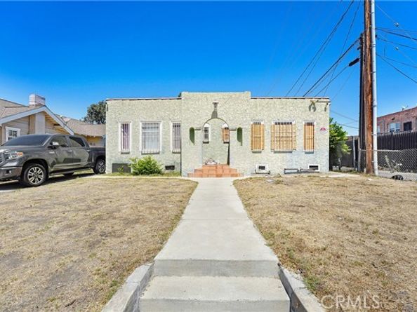 1017 W 46th, Los Angeles CA 90037