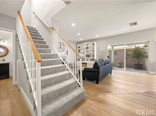 8819 Cedar St, Bellflower CA 90706