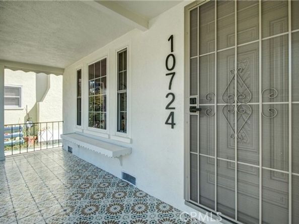 10724 Tabor Street, Los Angeles CA 90034