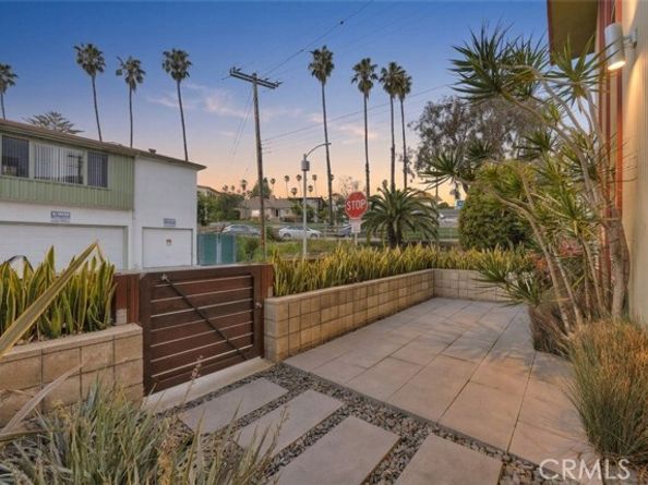 134 Bennett, Long Beach CA 90803