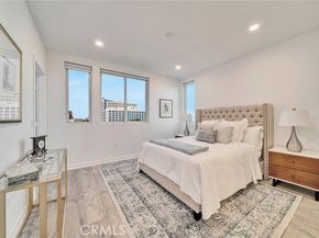 273 W 8th Street, San Pedro (los Angeles) CA 90731