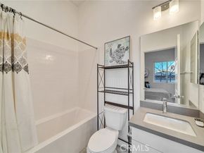 273 W 8th Street, San Pedro (los Angeles) CA 90731