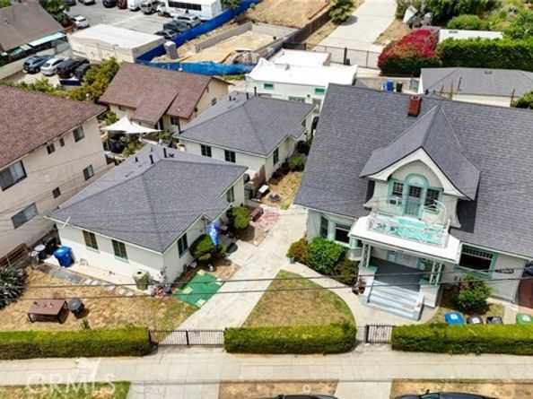 723 E Kensington, Los Angeles CA 90026