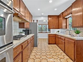 1014 Maple Avenue, Torrance CA 90503