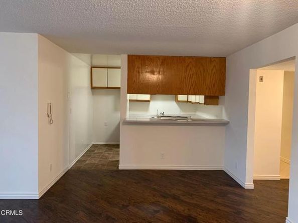 524 E Acacia Avenue, Glendale CA 91205