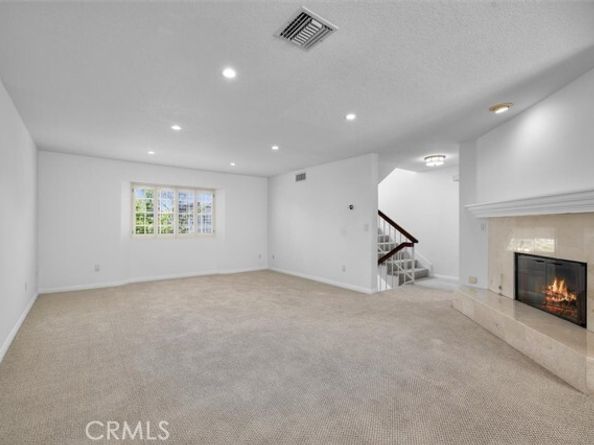 1307 W 7th Street 8, San Pedro (los Angeles) CA 90732