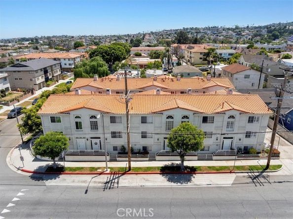 1307 W 7th Street 8, San Pedro (los Angeles) CA 90732