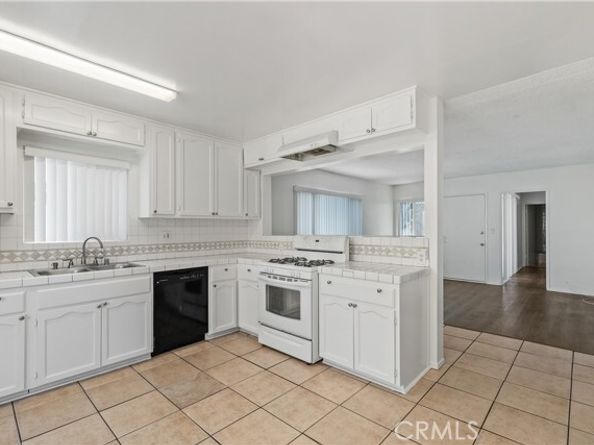 841 W 5th Street, San Pedro (los Angeles) CA 90731