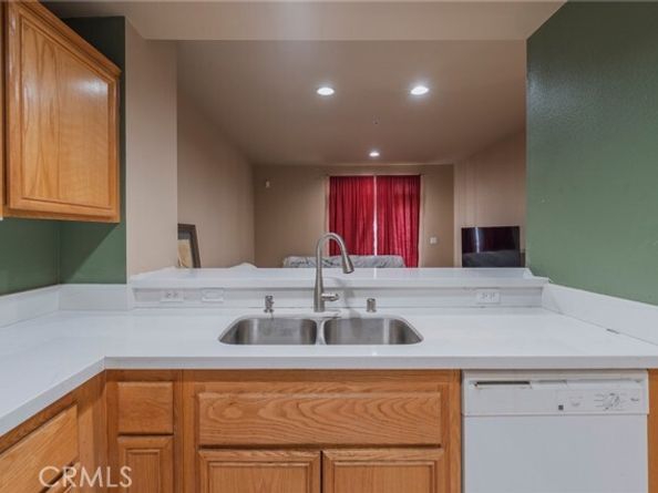 13200 Pacific Promenade 217, Los Angeles CA 90094