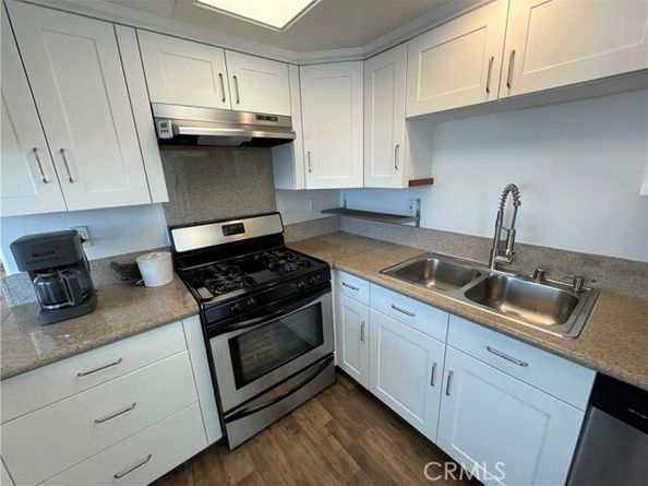 1412 257th Street A, Harbor City (los Angeles) CA 90710