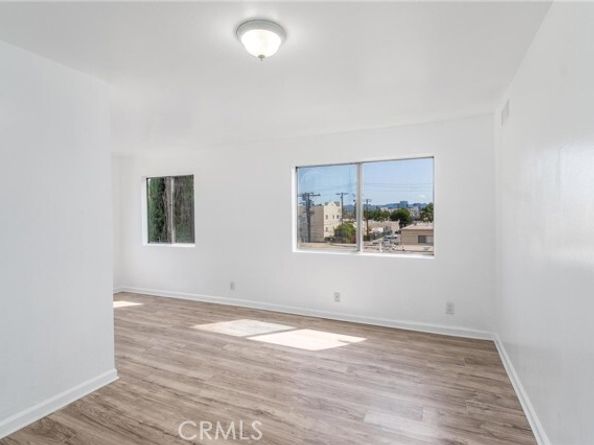 7254 Vassar Ave 308, Canoga Park (los Angeles) CA 91303