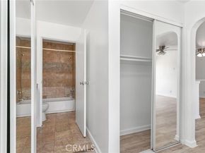 7254 Vassar Ave 308, Canoga Park (los Angeles) CA 91303