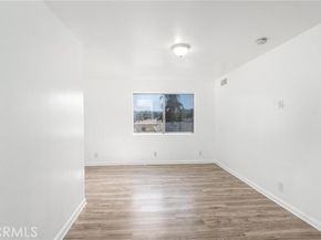 7254 Vassar Ave 308, Canoga Park (los Angeles) CA 91303