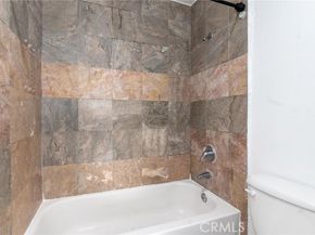 7254 Vassar Ave 308, Canoga Park (los Angeles) CA 91303