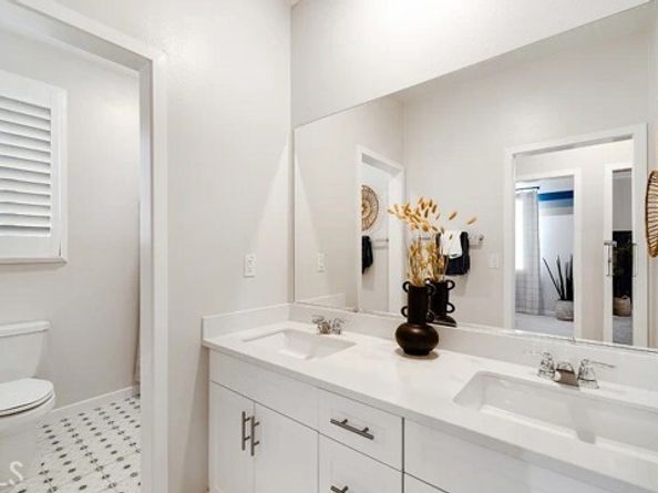 3274 Silo Paseo, Ontario DC 20536