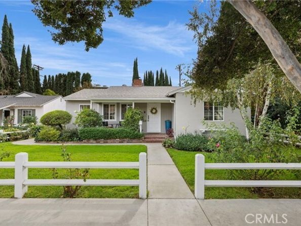 16600 Gilmore Street, Los Angeles CA 91406