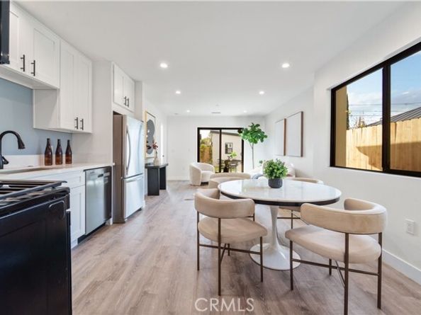 7717 Jamieson Avenue, Reseda (los Angeles) CA 91335