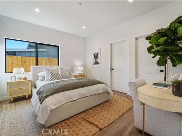 7717 Jamieson Avenue, Reseda (los Angeles) CA 91335