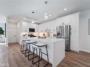 7717 Jamieson Avenue, Reseda (los Angeles) CA 91335