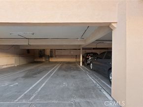 5400 Newcastle Avenue 56, Encino (los Angeles) CA 91316