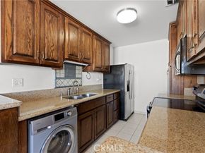 5400 Newcastle Avenue 56, Encino (los Angeles) CA 91316