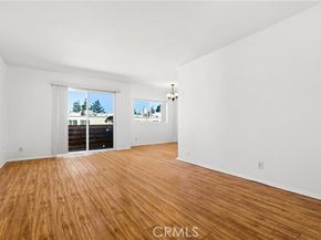 5400 Newcastle Avenue 56, Encino (los Angeles) CA 91316