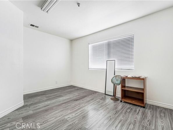 14300 Terra Bella 20, Panorama City (los Angeles) CA 91402