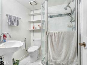 14300 Terra Bella 20, Panorama City (los Angeles) CA 91402