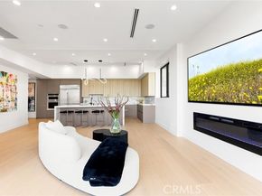 5130 Medina Road, Woodland Hills (los Angeles) CA 91364