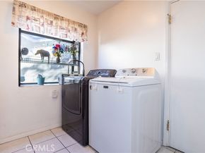 12827 Covello Street, North Hollywood (los Angeles) CA 91605