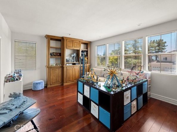 21045 Mendenhall Court, Topanga (los Angeles) CA 90290