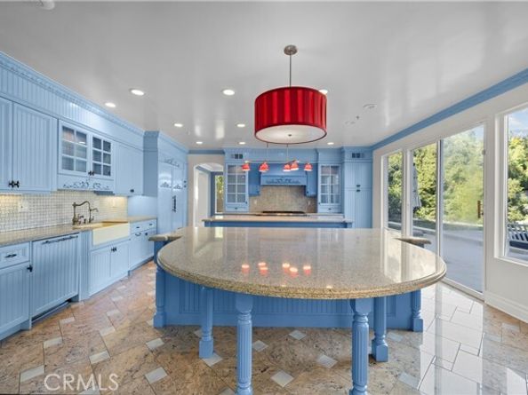 21045 Mendenhall Court, Topanga (los Angeles) CA 90290