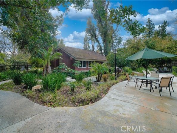 7050 Shoup Avenue 178, Canoga Park (los Angeles) CA 91303