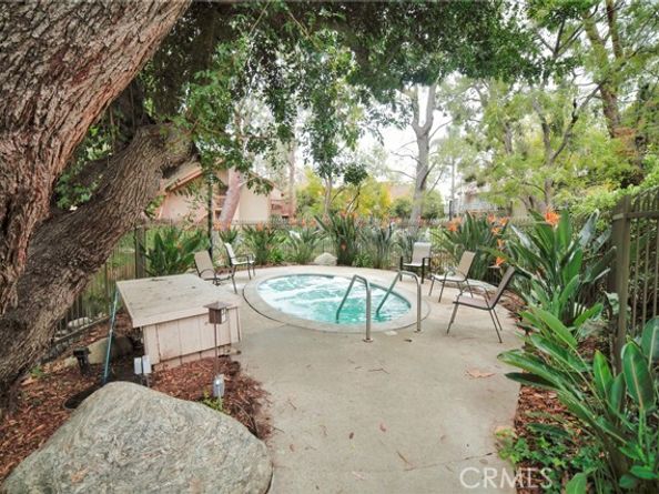 7050 Shoup Avenue 178, Canoga Park (los Angeles) CA 91303