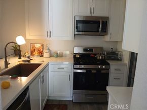 7050 Shoup Avenue 178, Canoga Park (los Angeles) CA 91303