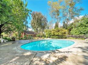 7050 Shoup Avenue 178, Canoga Park (los Angeles) CA 91303