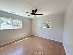 17171 Septo Street, Northridge (los Angeles) CA 91325